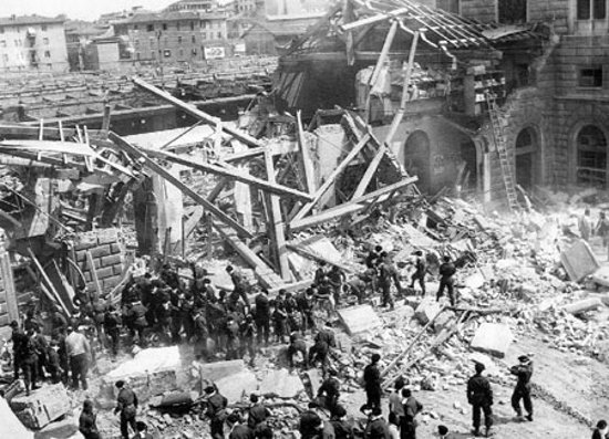 Appello di LeG 2 agosto 1980, strage alla stazione di Bologna Trentadue anni dopo si debbono rompere il silenzio e le ipocrisie che hanno coperto la verità, respingendola nelle zone […]