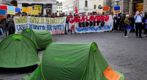 manif-no-sfratti-slide