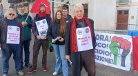 Intervento del nostro segretario regionale Paolo Benvegnù, domenica 24 dicembre a Vicenza, nel flash mob per il boicottaggio e per il ritiro degli espositori israeliani dal padiglione diamanti della prossima […]